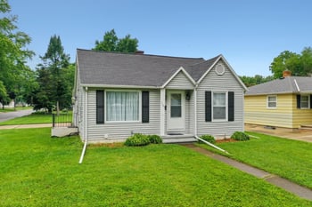 1103 Neville Ave, Green Bay, WI 54303-4019