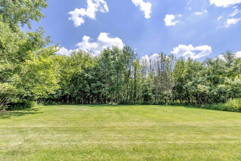 2901 Moose Creek Trl, Green Bay, WI 54313-3251