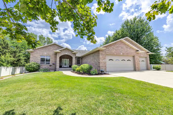 2901 Moose Creek Trl, Green Bay, WI 54313-3251