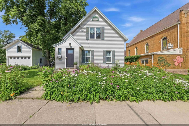 615 Bateman St, Appleton, WI 54911-4903