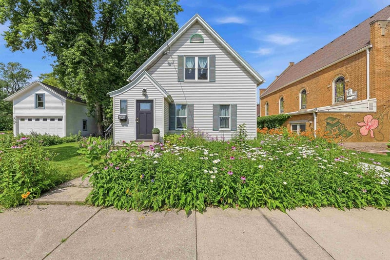 615 Bateman St, Appleton, WI 54911-4903