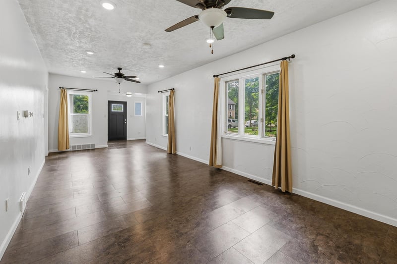615 Bateman St, Appleton, WI 54911-4903