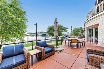 118 Washington St #304B, Green Bay, WI 54301