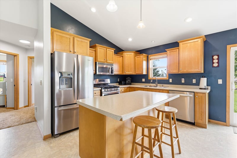N9433 Evan St, Appleton, WI 54915