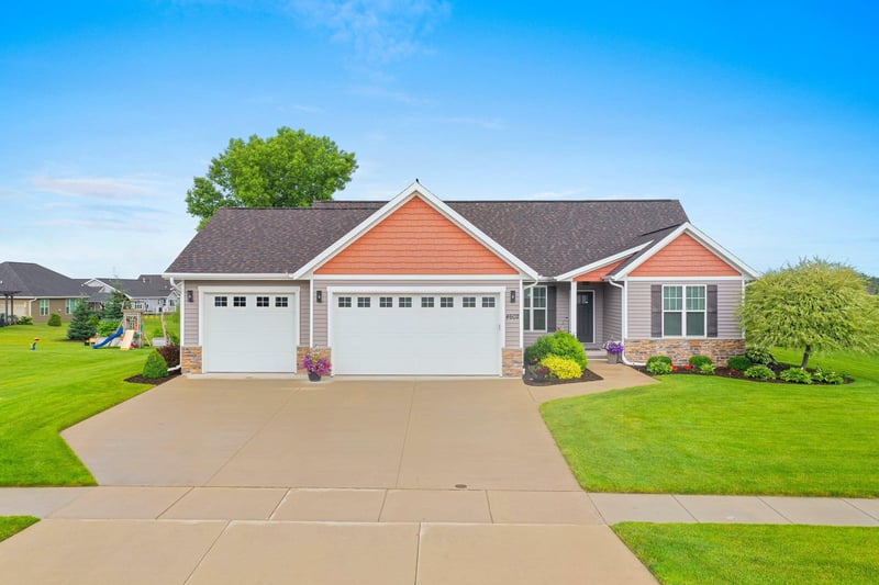 4602 Trellis Dr, De Pere, WI 54115-5520