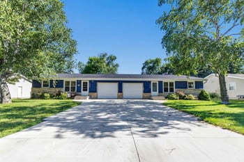 1827 Cormier Rd, Green Bay, WI 54313