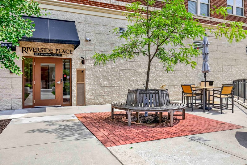 118 Washington St #326A, Green Bay, WI 54301