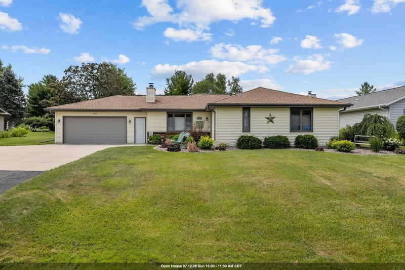 2623 Sunnyview Cir, Appleton, WI 54914