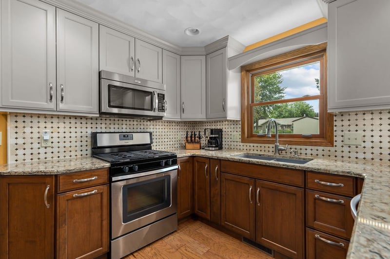 2623 Sunnyview Cir, Appleton, WI 54914