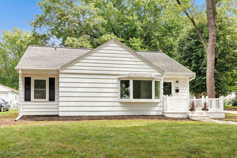 1002 Winford Ave, Green Bay, WI 54303