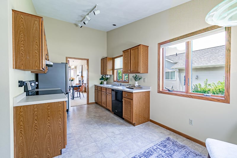 W2759 Brookhaven Dr, Appleton, WI 54915