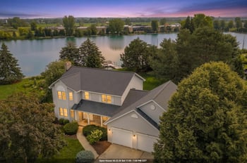 2485 Van View Ct, Green Bay, WI 54311