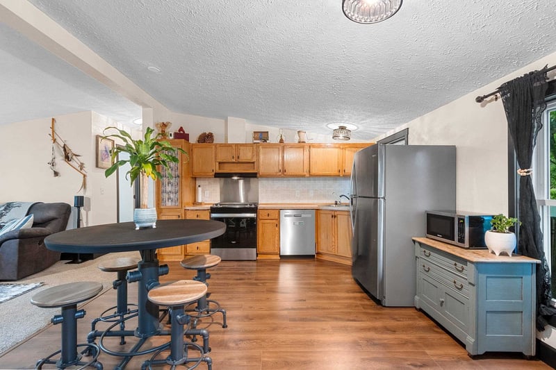 1267 Jameson Way, Little Suamico, WI 54313