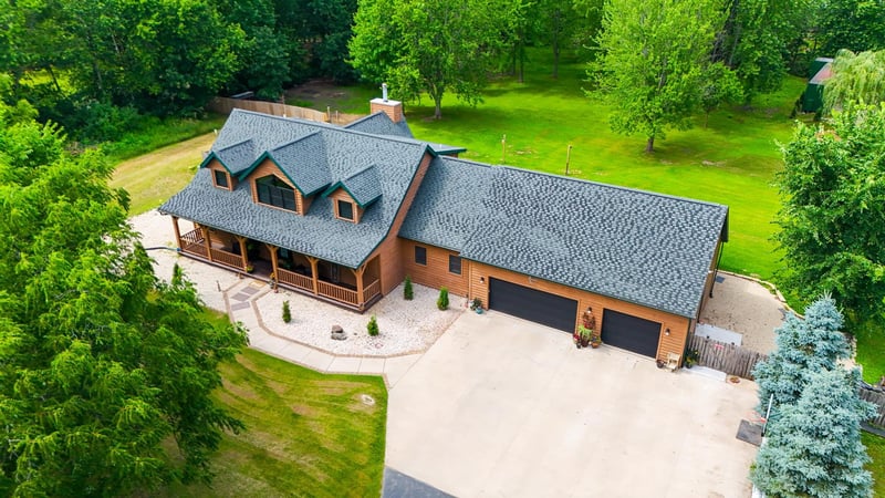 4526 Kolb Rd, Oshkosh, WI 54904