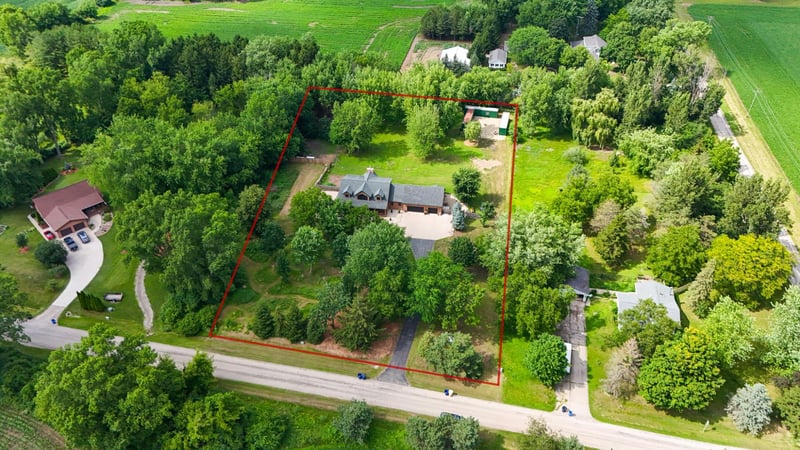 4526 Kolb Rd, Oshkosh, WI 54904