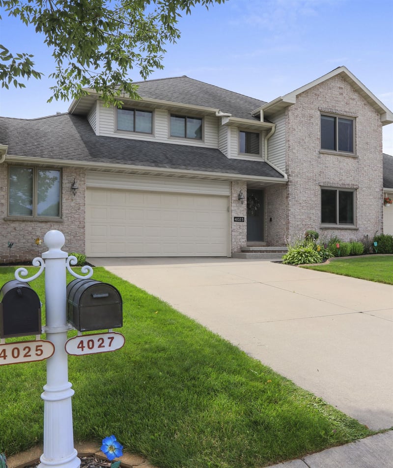 4025 Ponce De Leon Blvd, Hobart, WI 54155