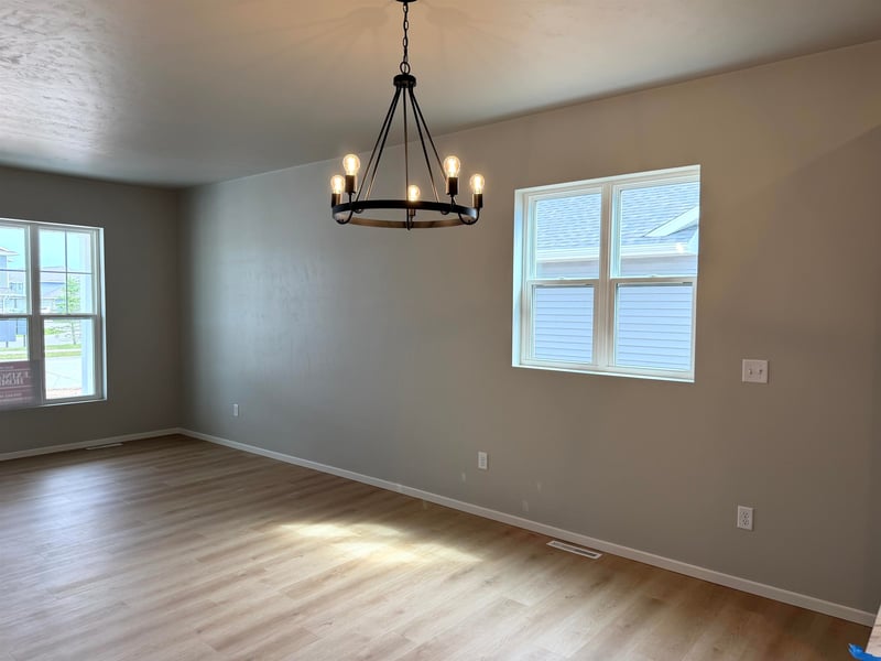 2209 Golden Gate Dr, Appleton, WI 54913