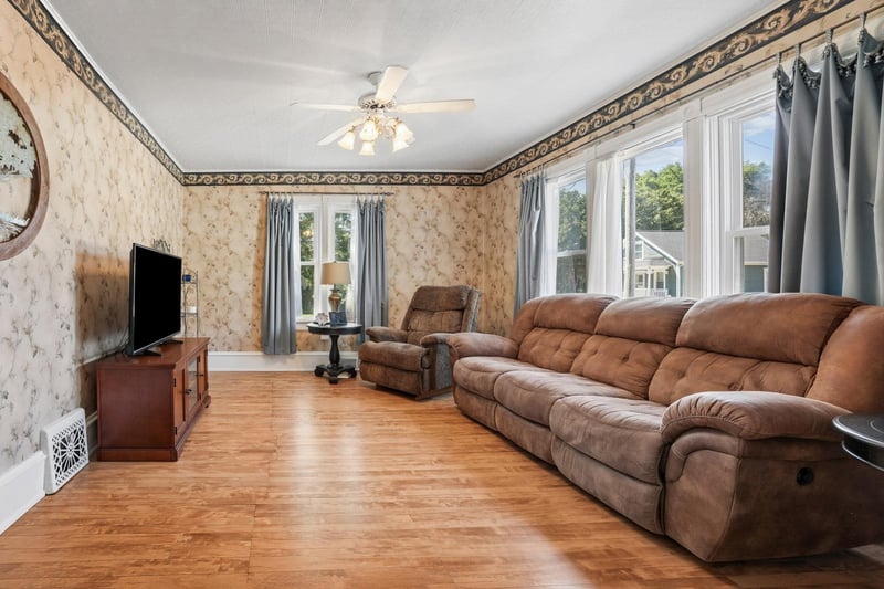 125 Trier St, Brillion, WI 54110