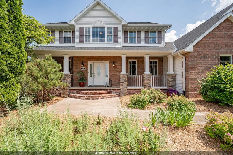 2756 Amethyst Ct, Green Bay, WI 54311