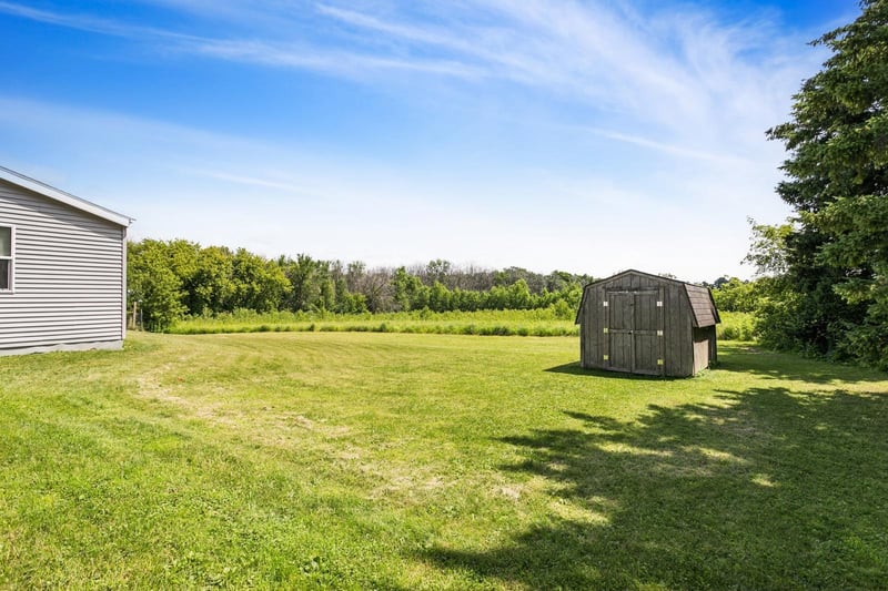 W4543 Faro Springs Rd, Hilbert, WI 54129