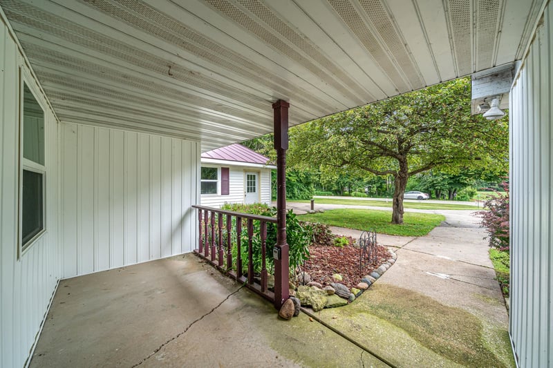 5985 Indian Shores Rd, Winneconne, WI 54986