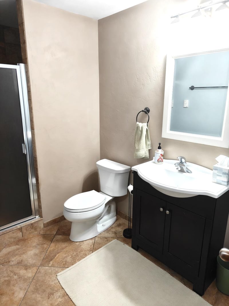 388 Wooden Shoe Cir, Kaukauna, WI 54130