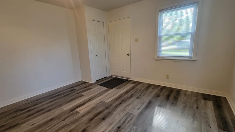 2150 Cardinal Ln, Green Bay, WI 54313-7725