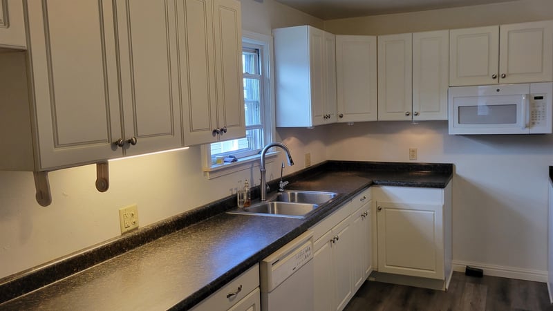 2150 Cardinal Ln, Green Bay, WI 54313-7725