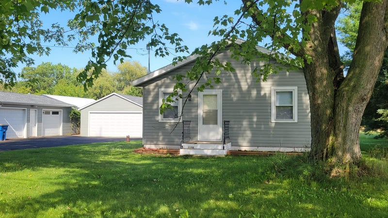 2150 Cardinal Ln, Green Bay, WI 54313-7725