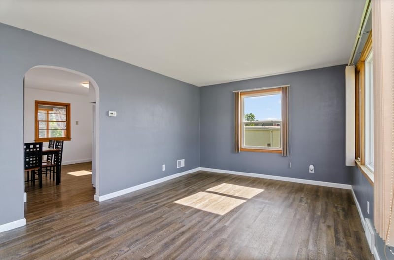 335 Cedar St, Pulaski, WI 54162