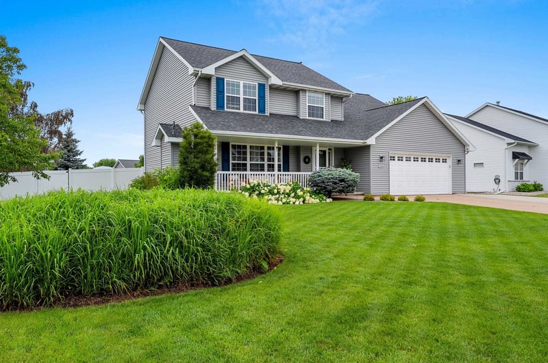 2088 Higgins Hill, De Pere, WI 54115