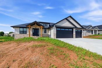 2749 Stelor Dr, Green Bay, WI 54311