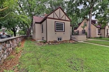 221 Gray St, Green Bay, WI 54303