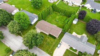 519 Robert Ln, Green Bay, WI 54311