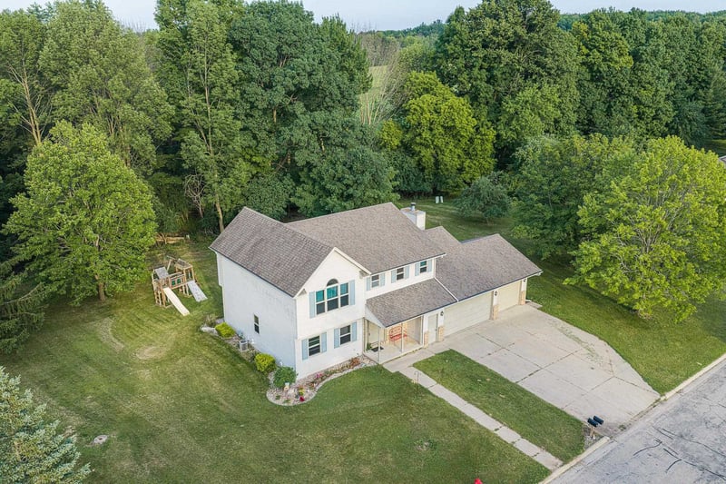 212 Birch Ave, Gillett, WI 54124