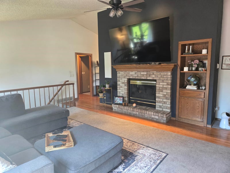 1709 Bayberry St, Appleton, WI 54915-5609