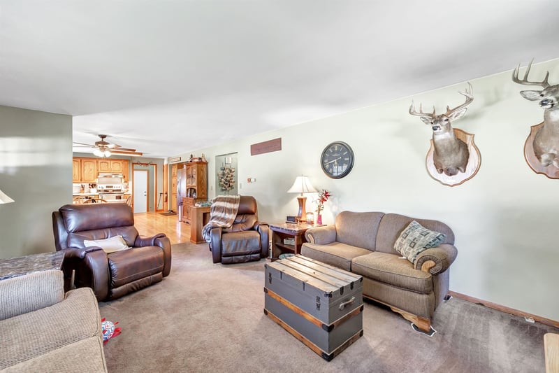 N4027 Mchugh Rd, Freedom, WI 54130