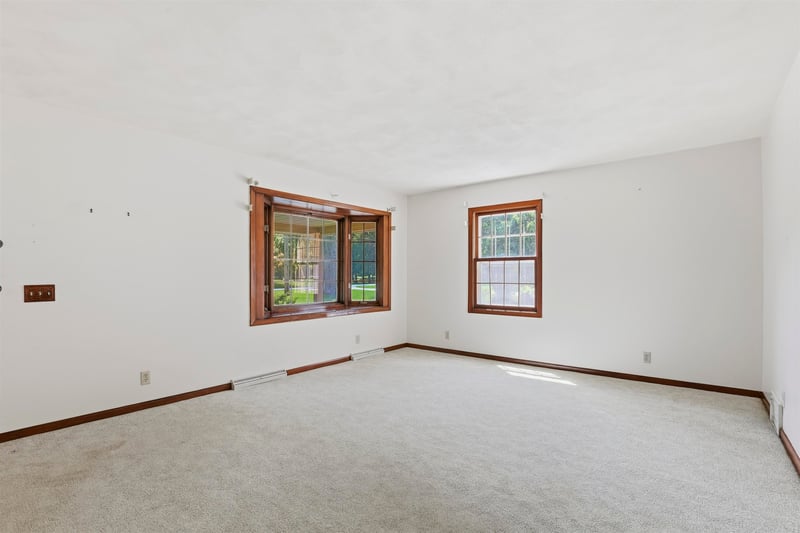 5400 Long Ct, Appleton, WI 54914