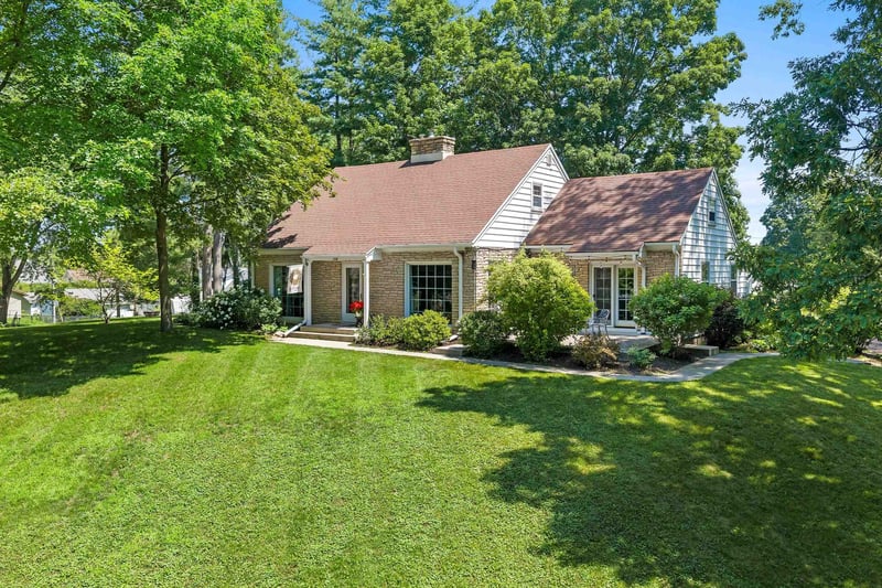 310 Bartlett St, Shawano, WI 54166