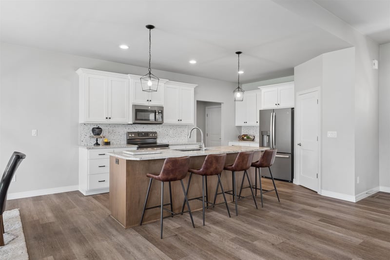3535 Glen Oaks Ps, Green Bay, WI 54311