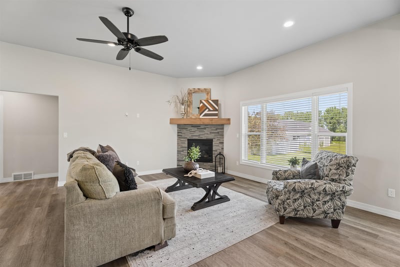 3535 Glen Oaks Ps, Green Bay, WI 54311