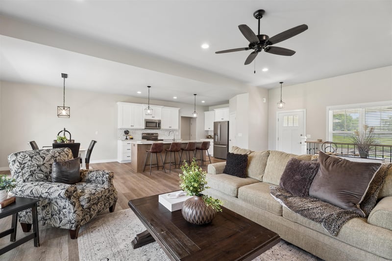 3535 Glen Oaks Ps, Green Bay, WI 54311