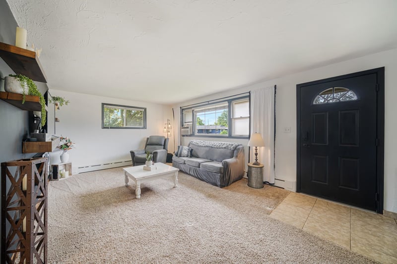 312 Cecil St, Neenah, WI 54956