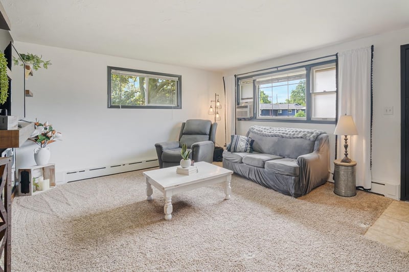 312 Cecil St, Neenah, WI 54956