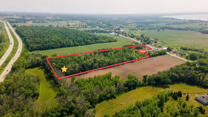 3200 Bay Settlement Rd, Green Bay, WI 54311