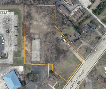 1450 W South Park Ave, Oshkosh, WI 54902