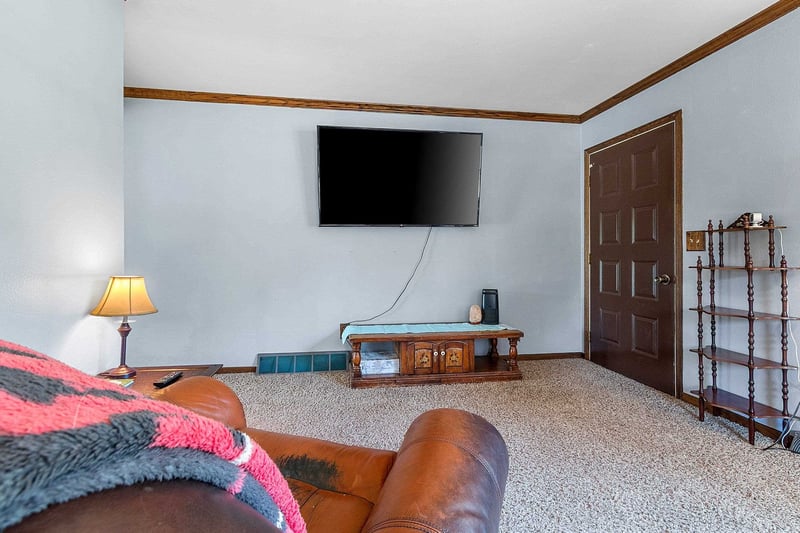 13186 Lakeview Ct, Pound, WI 54161