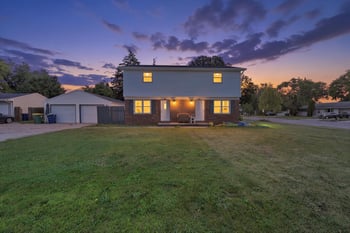 242 Taylor St, Green Bay, WI 54303