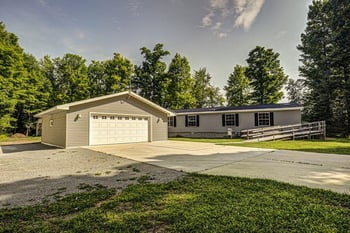 17560 Bass Point Ln, Townsend, WI 54175