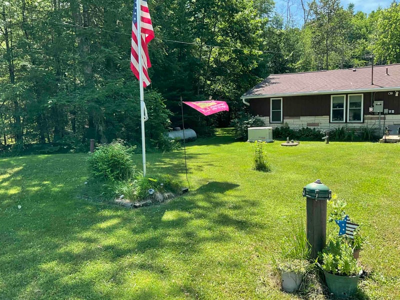 10817 Randall Ln, Suring, WI 54174